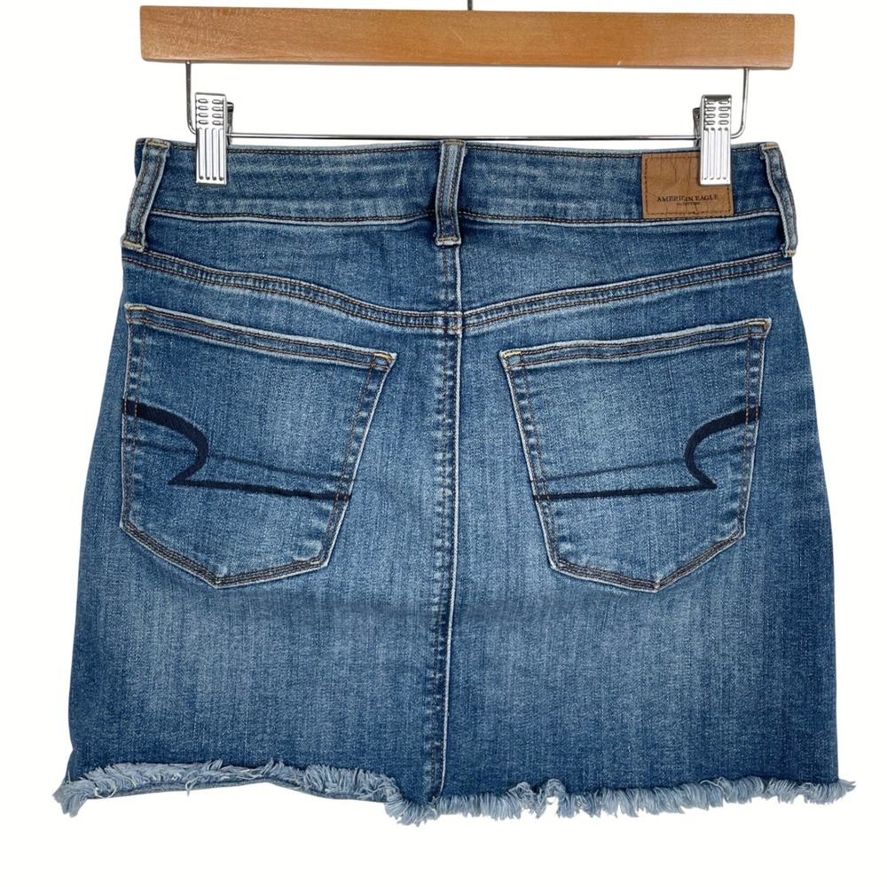 American Eagle Super Stretch X Denim Micro Mini Skirt Size 4 Blue Raw Hem Frayed - Picture 3 of 9